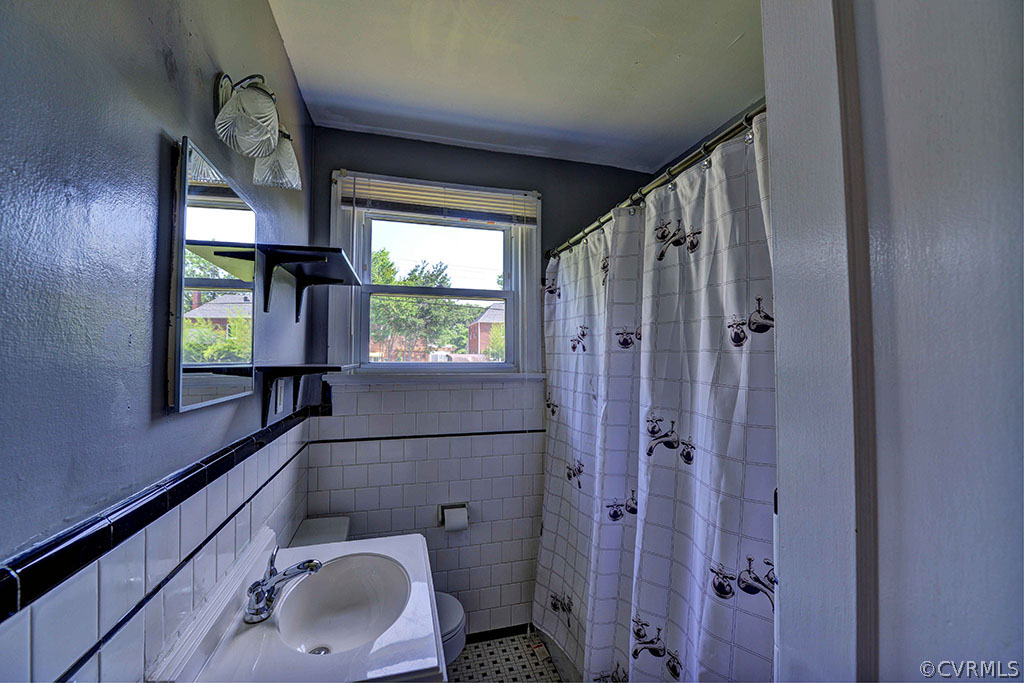 1916 Seddon Road Richmond, VA 23227 - Photo 20 of 23 Gallery Image 20