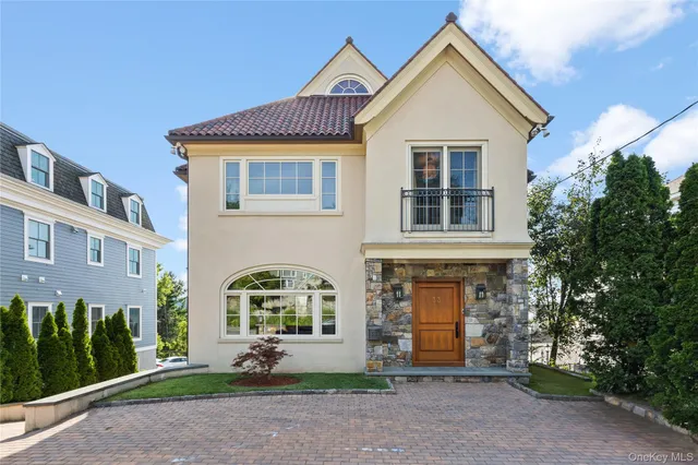 a picture of floor plan