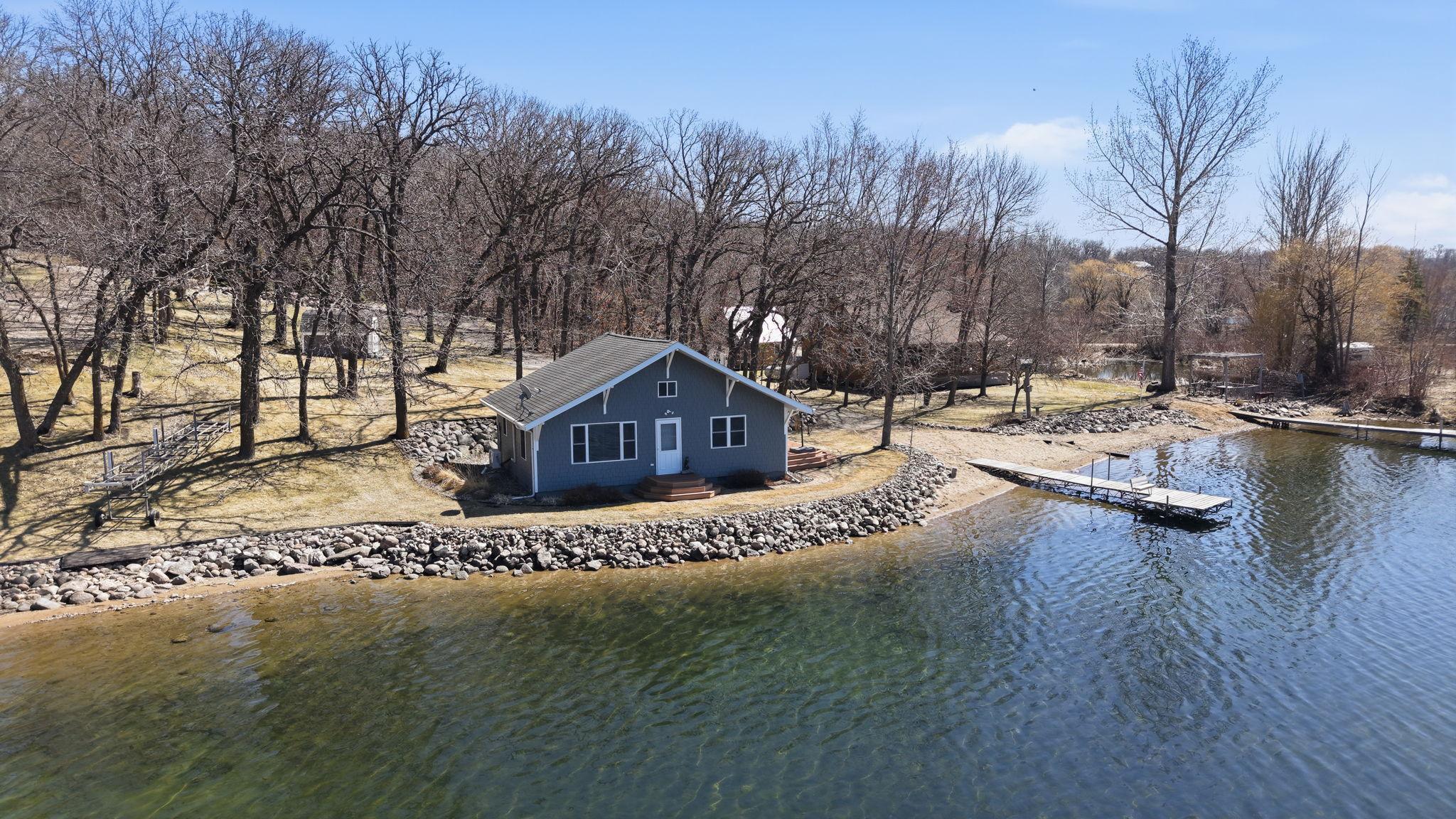 6248 Cynthias Point Brandon, MN 56315 - Photo 2 of 67