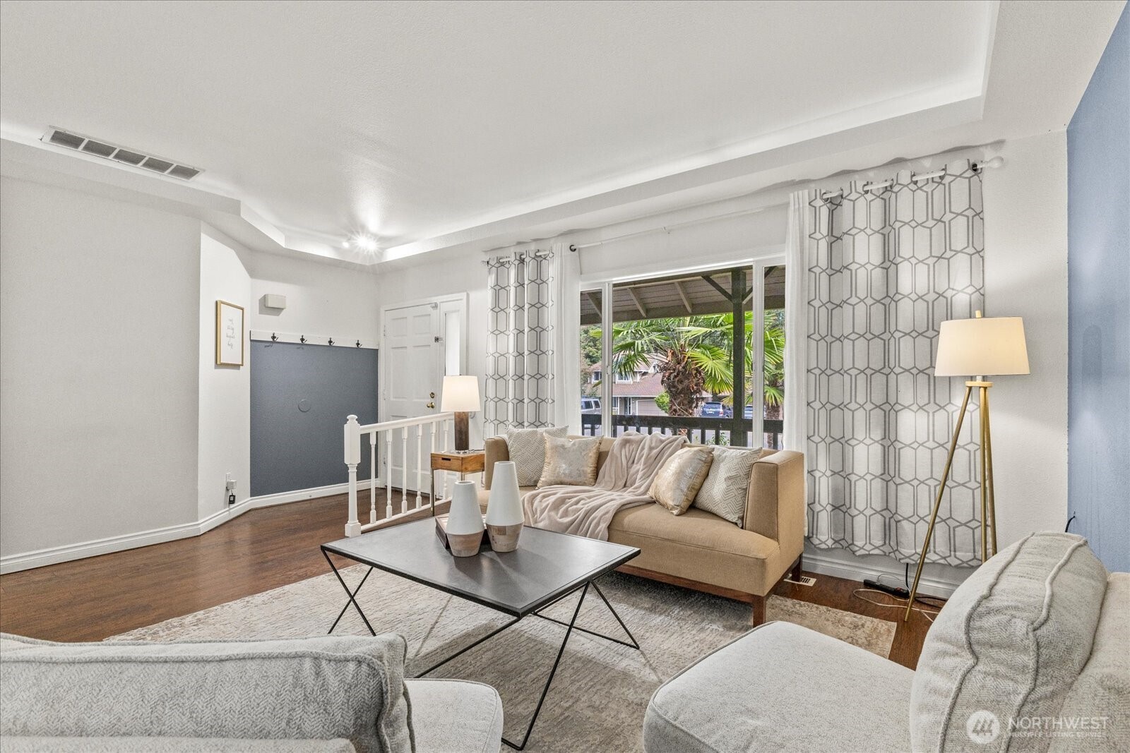 1027 Southwest 352nd Street Federal Way, WA 98023 - Photo 4 of 33 a living room with furniture and a table