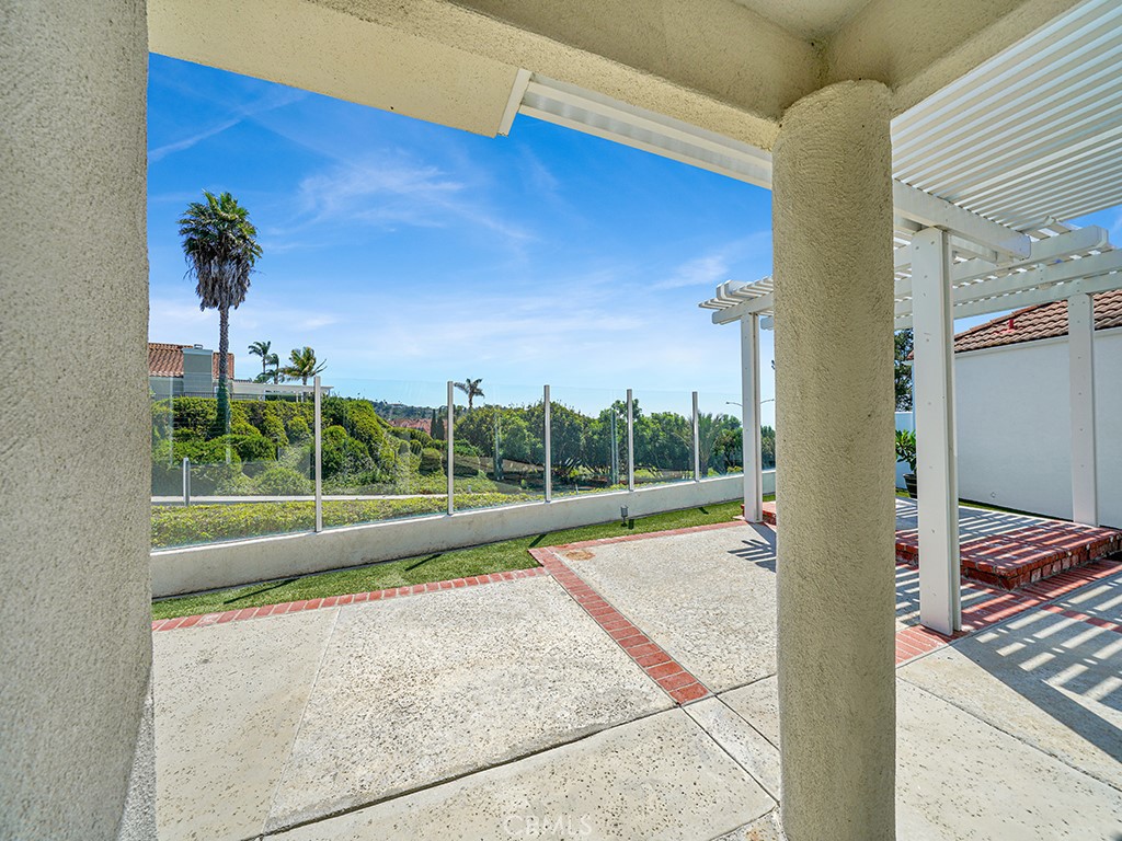 604 Via Espiritu San Clemente, CA 92672 - Photo 17 of 50 Patio