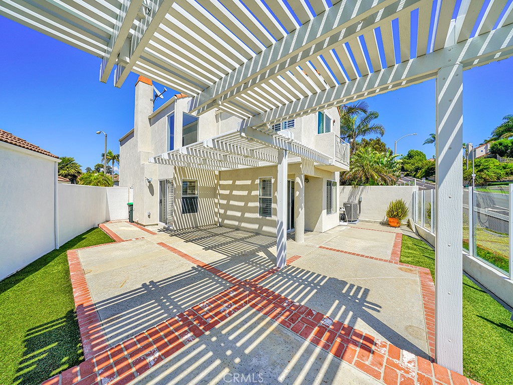 604 Via Espiritu San Clemente, CA 92672 - Photo 21 of 50 a view of a house with a yard