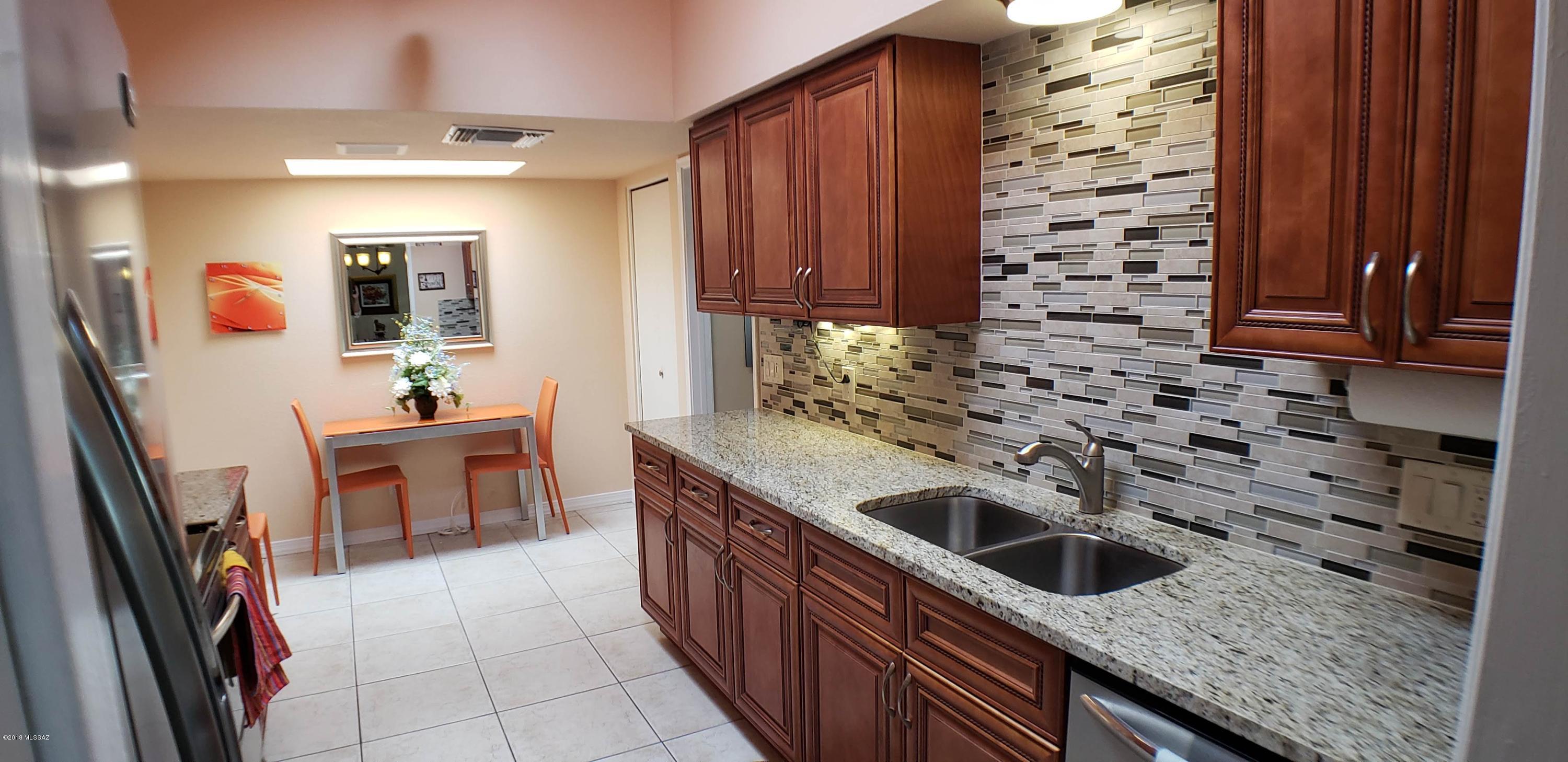 4545 North Mountain Quail Road Tucson, AZ 85750 - Photo 12 of 42