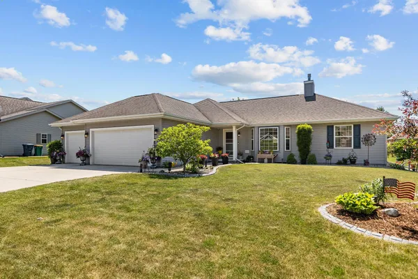 $434,900 | 464 Sweetflag Avenue, Fond du Lac, WI 54935
