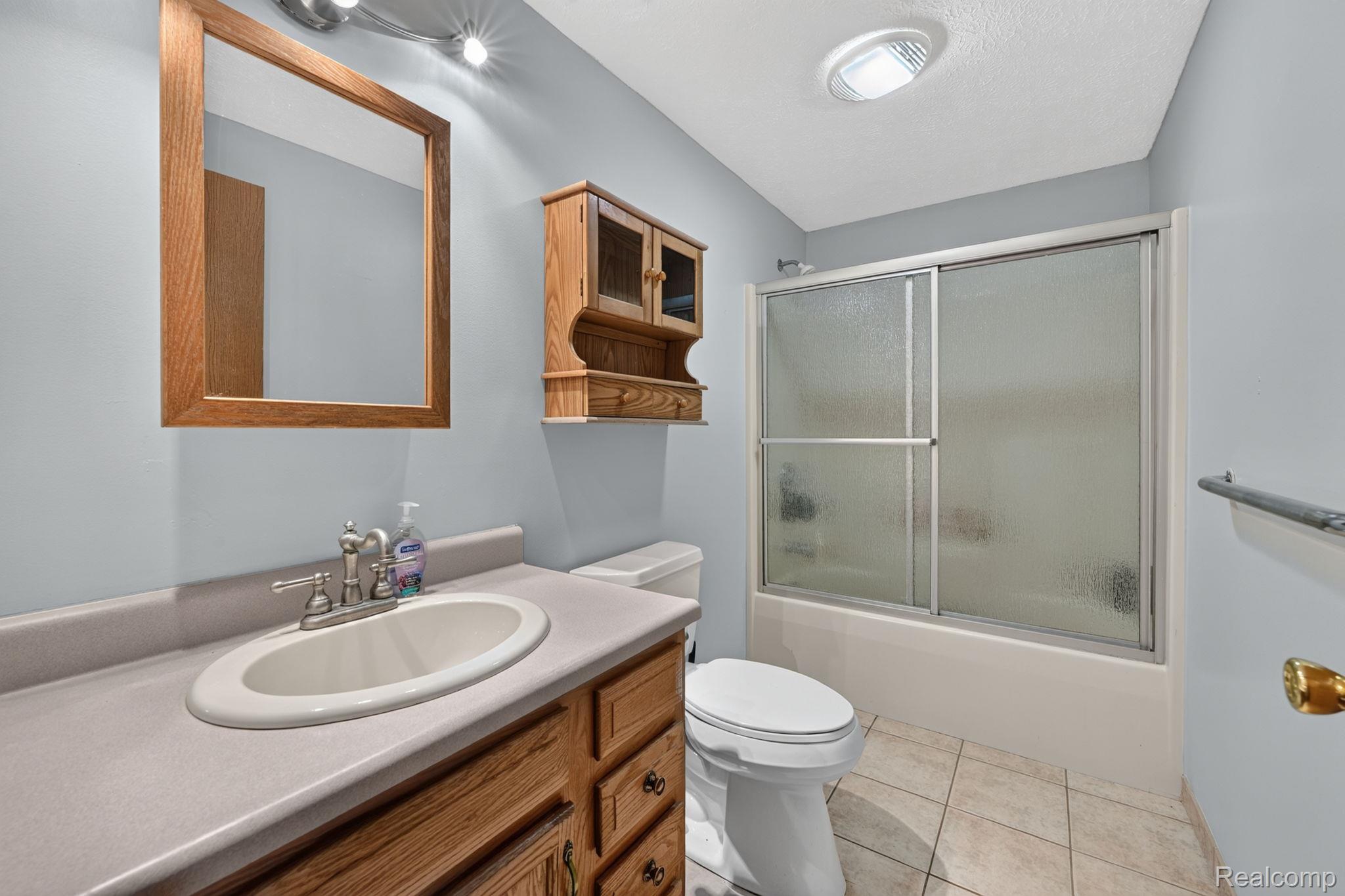 9889 Ditch Road Chesaning, MI 48616 - Photo 27 of 71 27-web-or-mls-DSC_8825.jpg