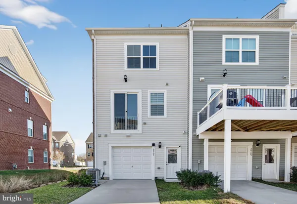 $405,000 | 5907 Kate Chopin Place, White Plains, MD 20695