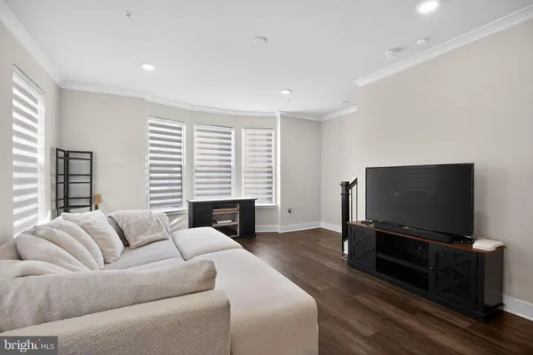 $405,000 | 5907 Kate Chopin Place, White Plains, MD 20695