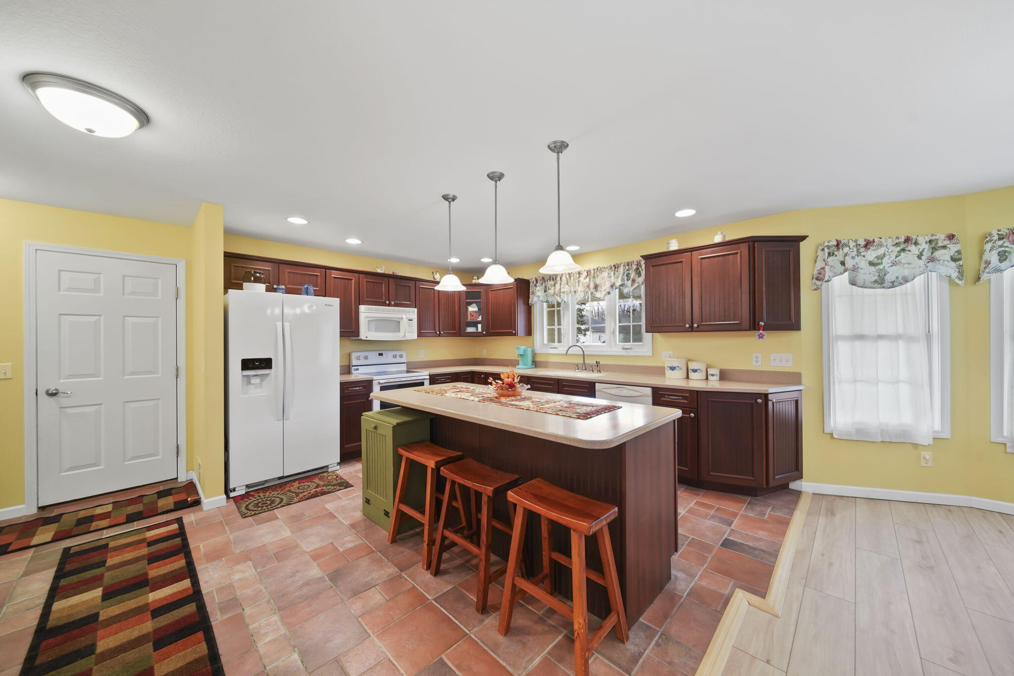 5169 Alexander Drive Britton, MI 49229 - Photo 15 of 54 16-web-or-mls-DSC01897