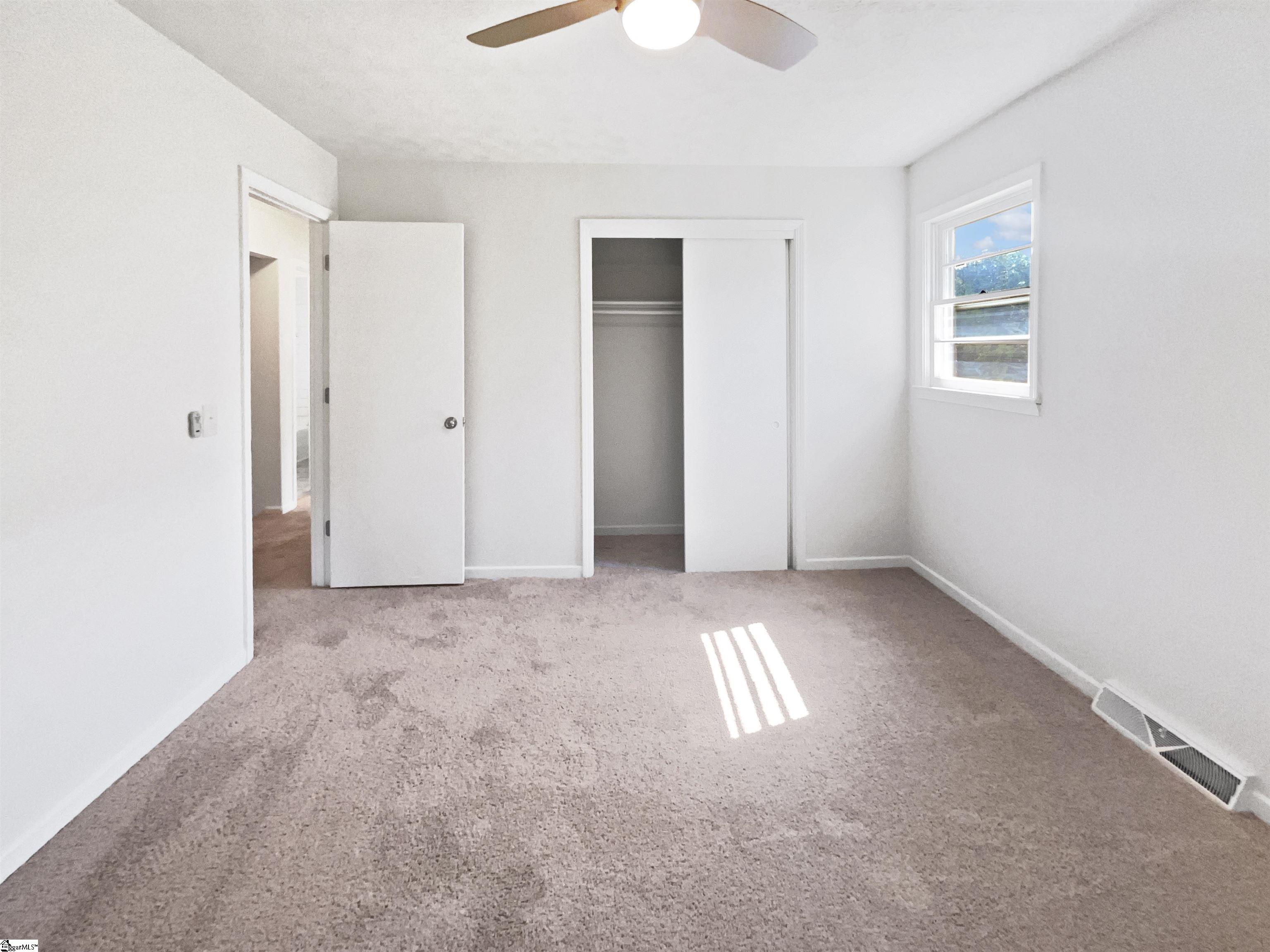 218 Woodhaven Road Easley, SC 29640 - Photo 14 of 21 Gallery Image 14