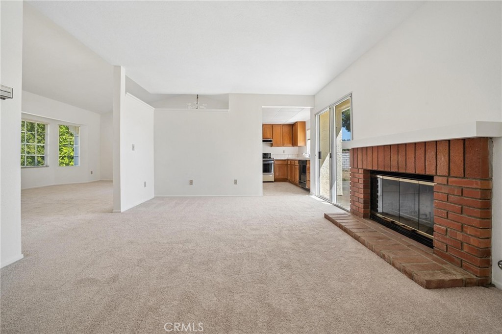 31918 Gelding Road Castaic, CA 91384 - Photo 13 of 43