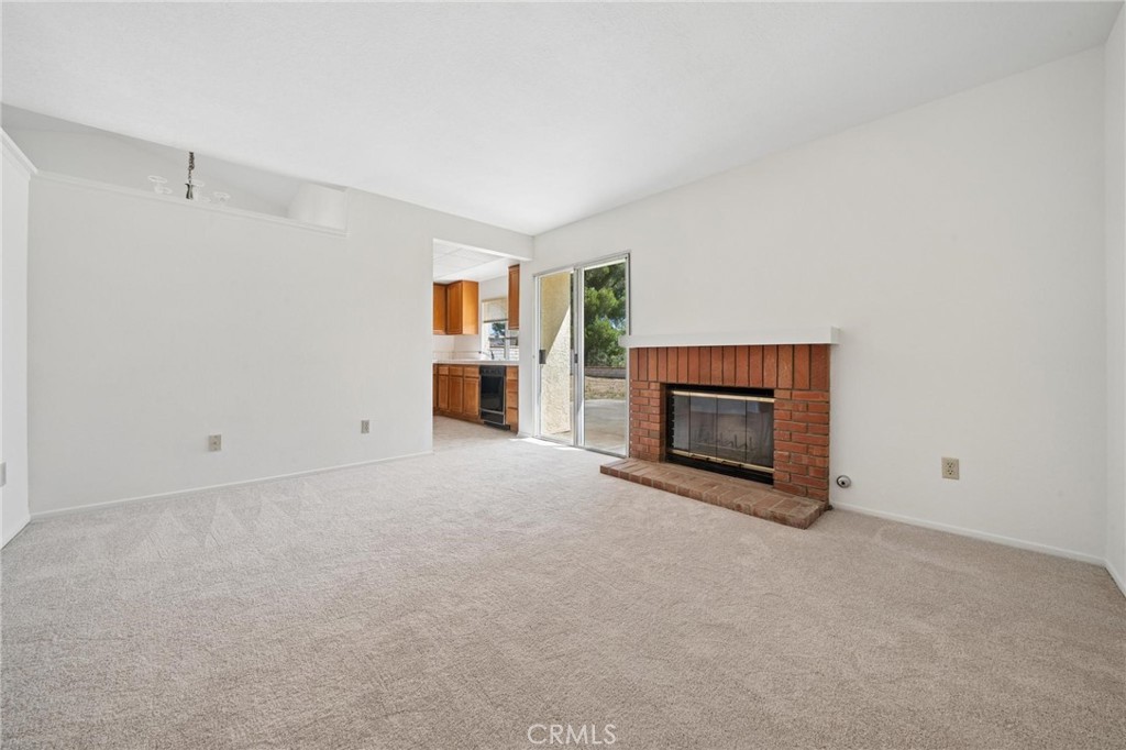31918 Gelding Road Castaic, CA 91384 - Photo 14 of 43