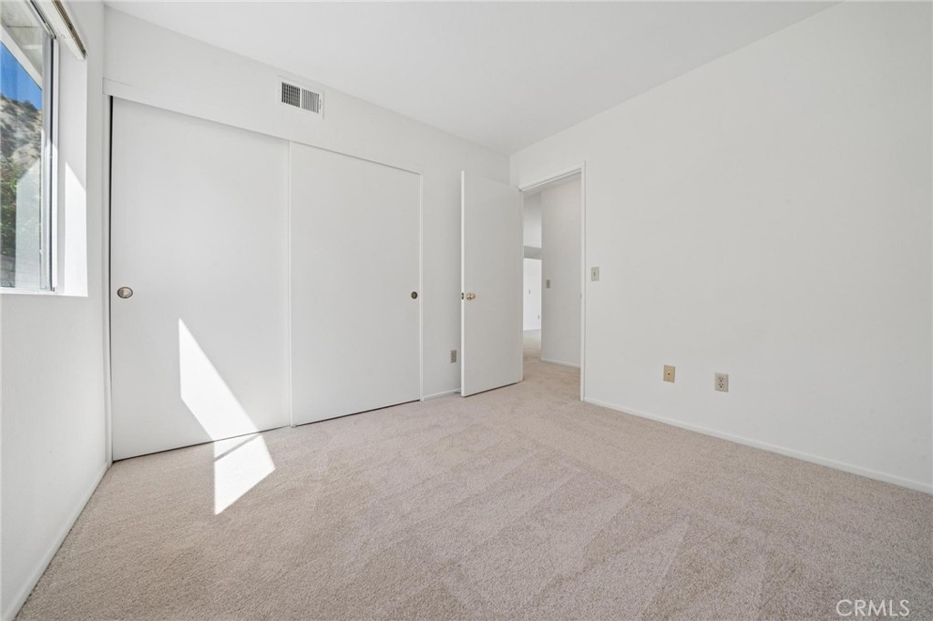 31918 Gelding Road Castaic, CA 91384 - Photo 20 of 43