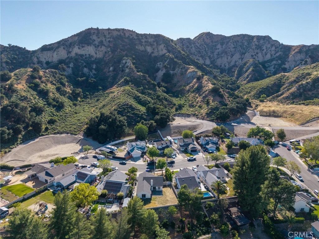31918 Gelding Road Castaic, CA 91384 - Photo 39 of 43