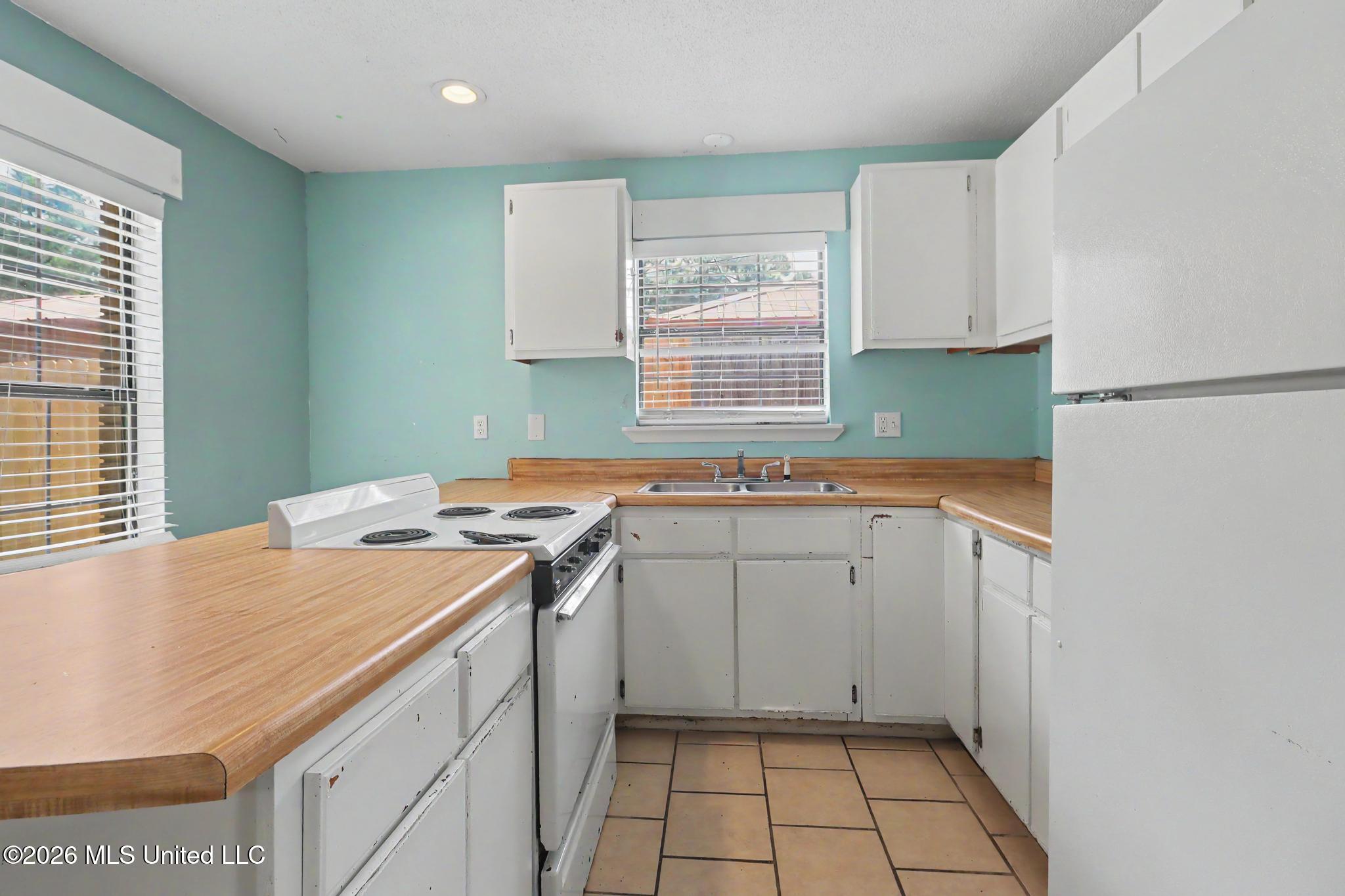 16255 Rio Grande Street Gulfport, MS 39501 - Photo 7 of 18 IMG_1983