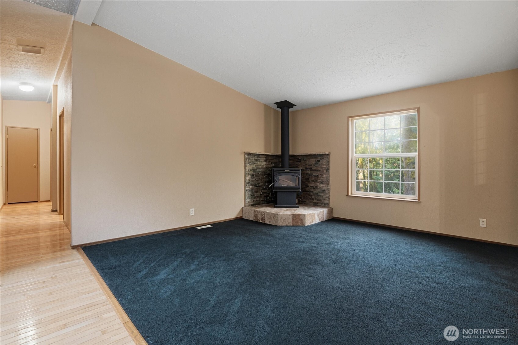 10535 Olalla Valley Road Southeast Olalla, WA 98359 - Photo 17 of 33 Gallery Image 17