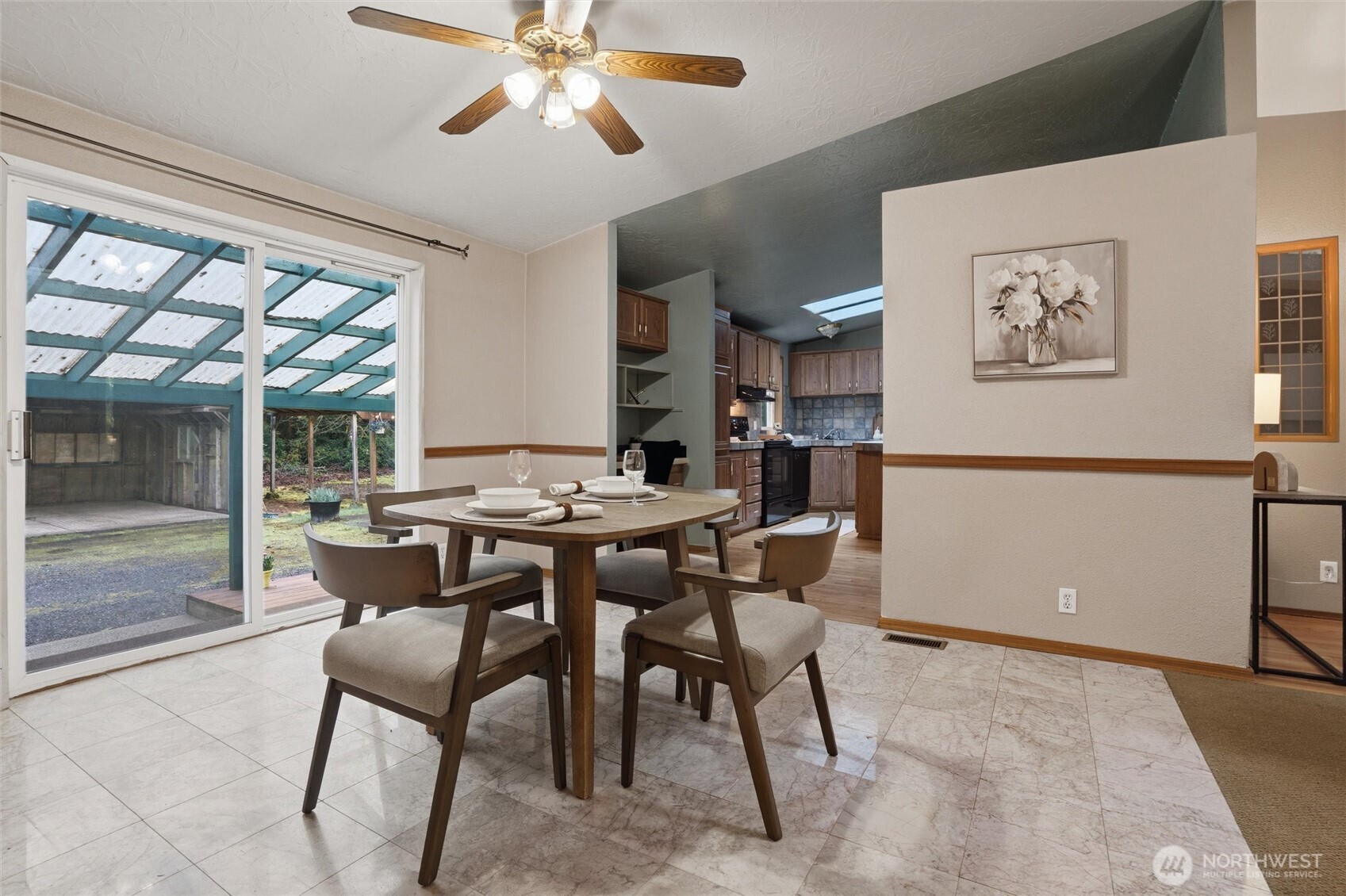 10535 Olalla Valley Road Southeast Olalla, WA 98359 - Photo 7 of 33 Gallery Image 7