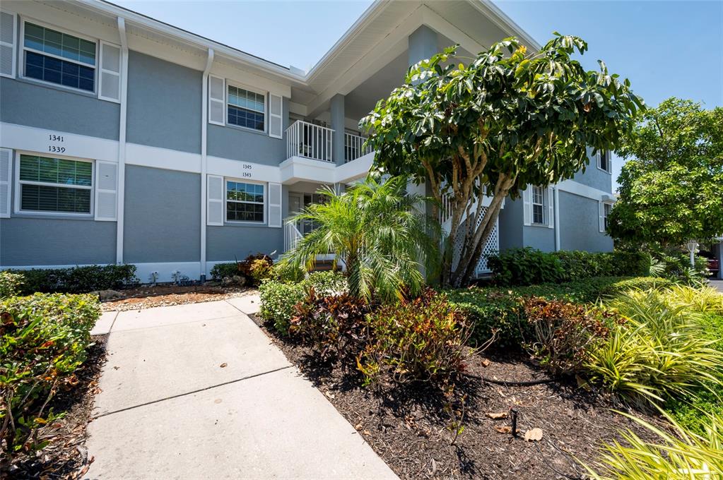 1343 Perico Point Circle, Unit 117 Bradenton, FL 34209 - Photo 11 of 53