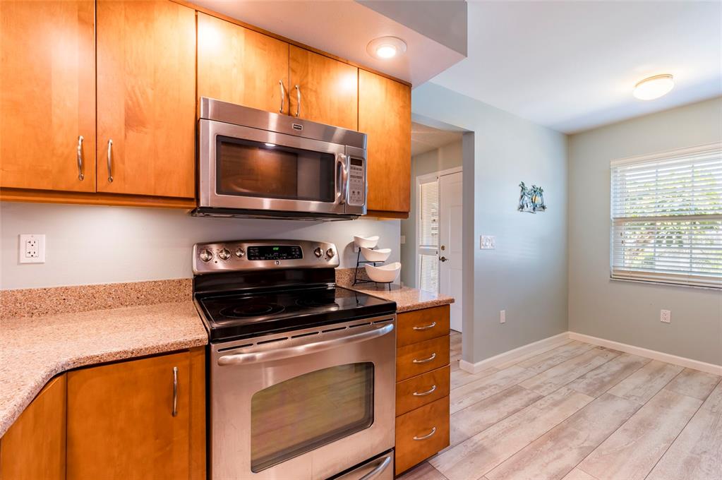 1343 Perico Point Circle, Unit 117 Bradenton, FL 34209 - Photo 16 of 53