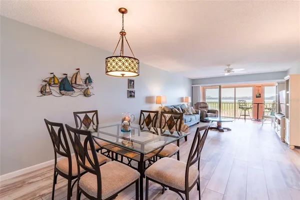 $3,200 | 1343 Perico Point Circle, Unit 117, Bradenton, FL 34209