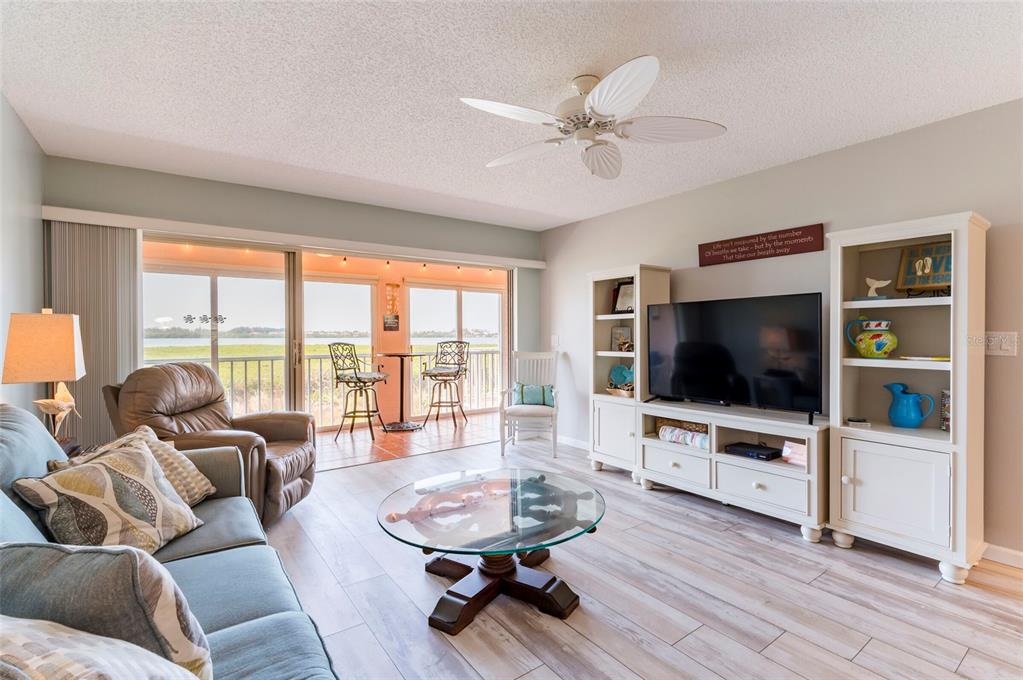 1343 Perico Point Circle, Unit 117 Bradenton, FL 34209 - Photo 23 of 53