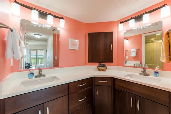 $3,200 | 1343 Perico Point Circle, Unit 117, Bradenton, FL 34209