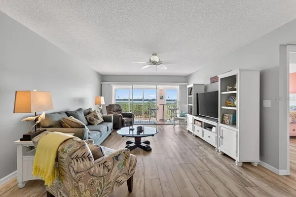 $3,200 | 1343 Perico Point Circle, Unit 117, Bradenton, FL 34209