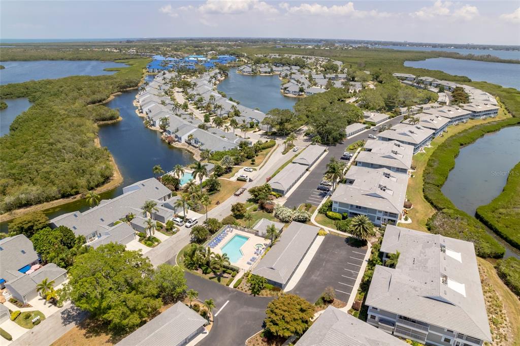 1343 Perico Point Circle, Unit 117 Bradenton, FL 34209 - Photo 8 of 53