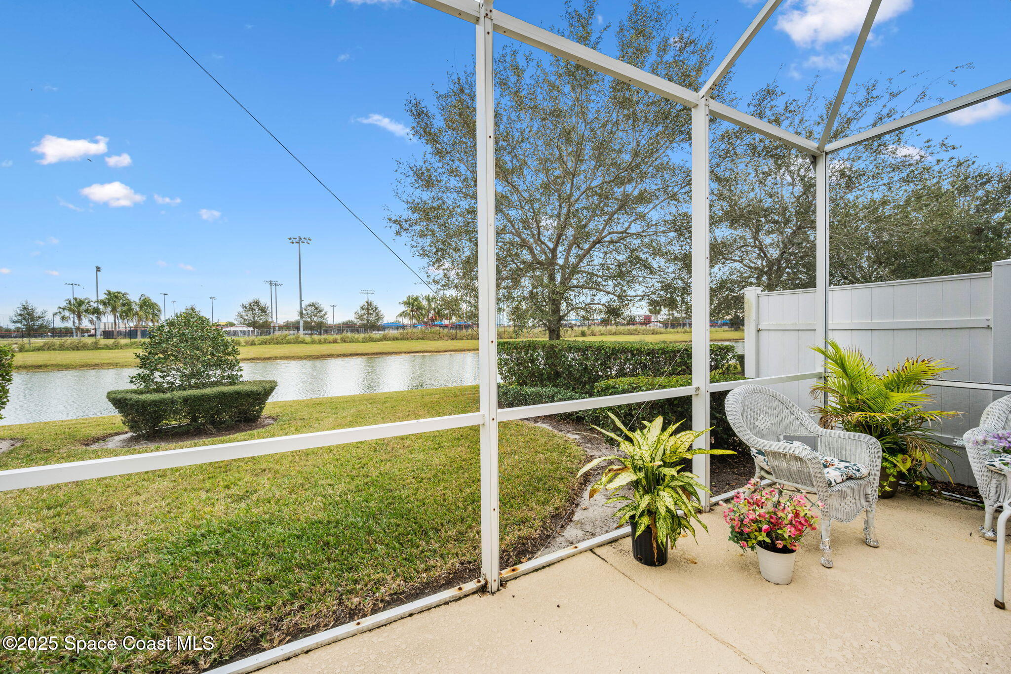 5647 Tamarac Drive Melbourne, FL 32940 - Photo 15 of 30 23-web-or-mls-DSC_2067
