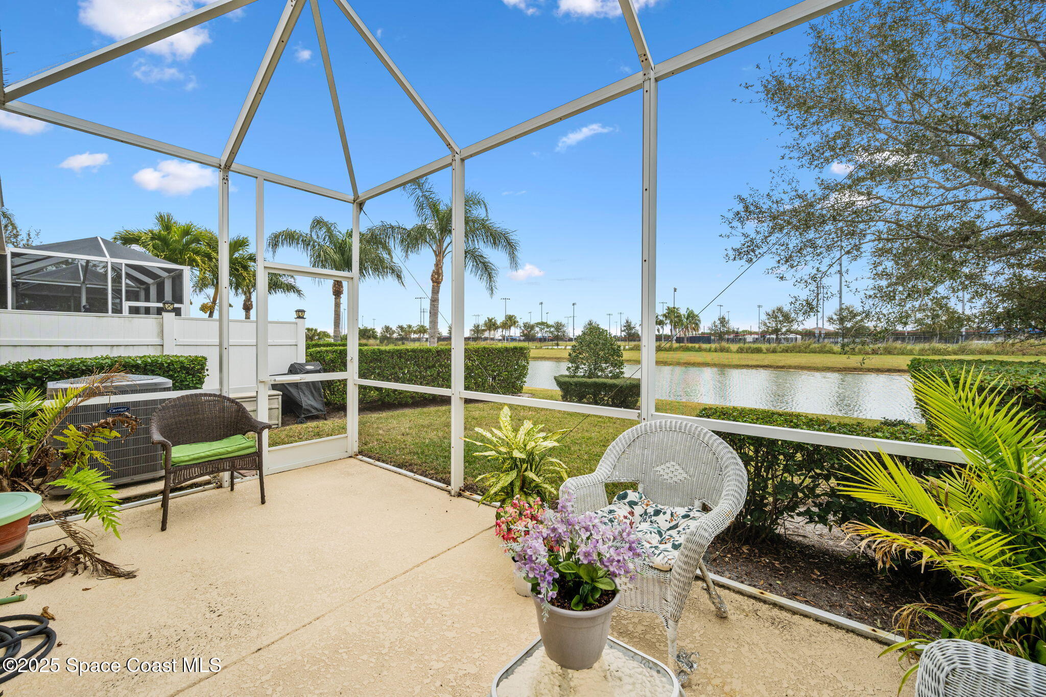 5647 Tamarac Drive Melbourne, FL 32940 - Photo 16 of 30 22-web-or-mls-DSC_2064