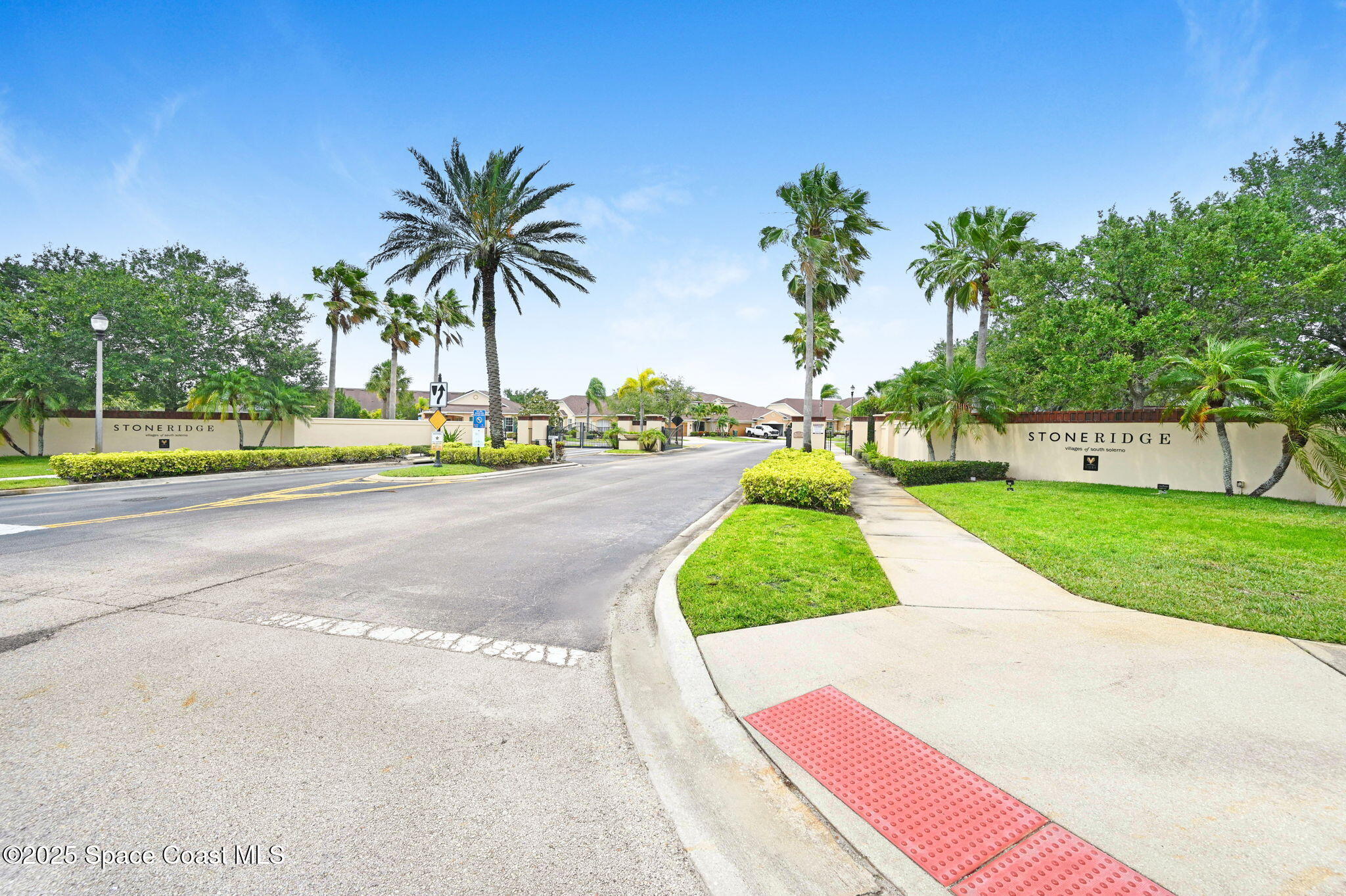 5647 Tamarac Drive Melbourne, FL 32940 - Photo 20 of 30 43-web-or-mls-DSC_9597