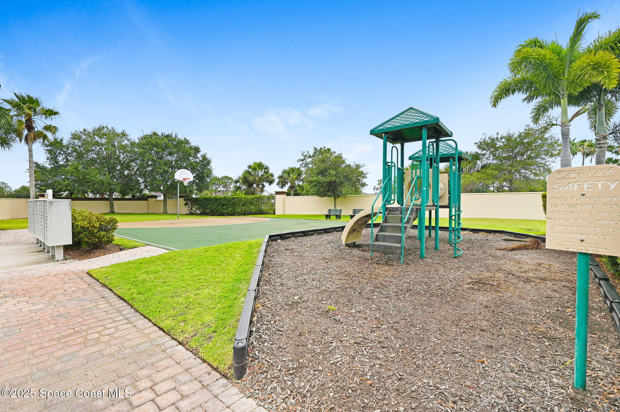 5647 Tamarac Drive Melbourne, FL 32940 - Photo 29 of 30 34-web-or-mls-DSC_9567