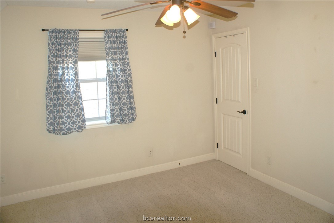 259 Memphis Bell Lane Trinity, TX 75862 - Photo 33 of 50 Garage apt exterior bed