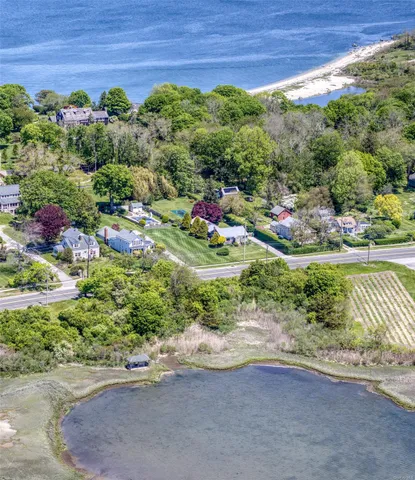 $1,200,000 | 20715 Main Road, Orient, NY 11957