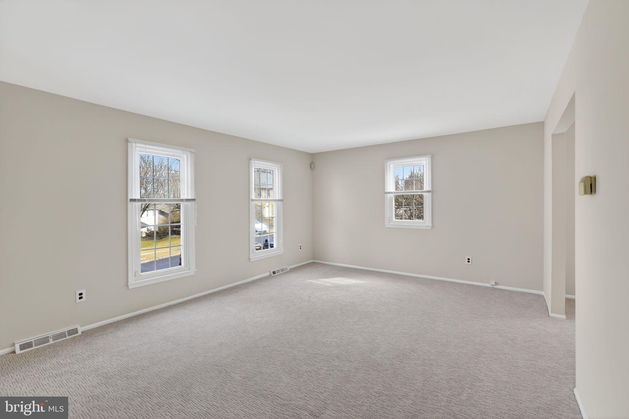 151 Eaton Drive Wayne, PA 19087 - Photo 3 of 30 Living Room