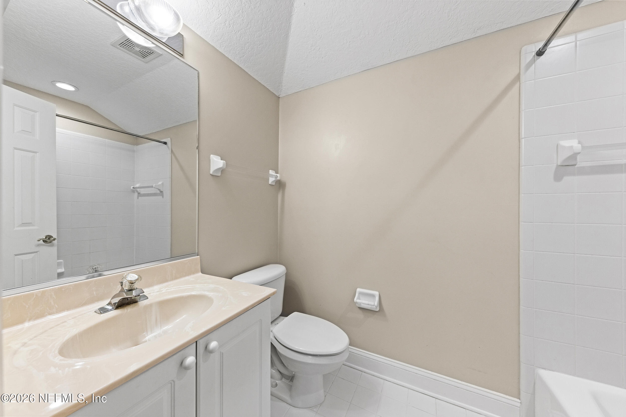 604 Gopher Court St. Johns, FL 32259 - Photo 37 of 73 En Suite/Bathroom 4