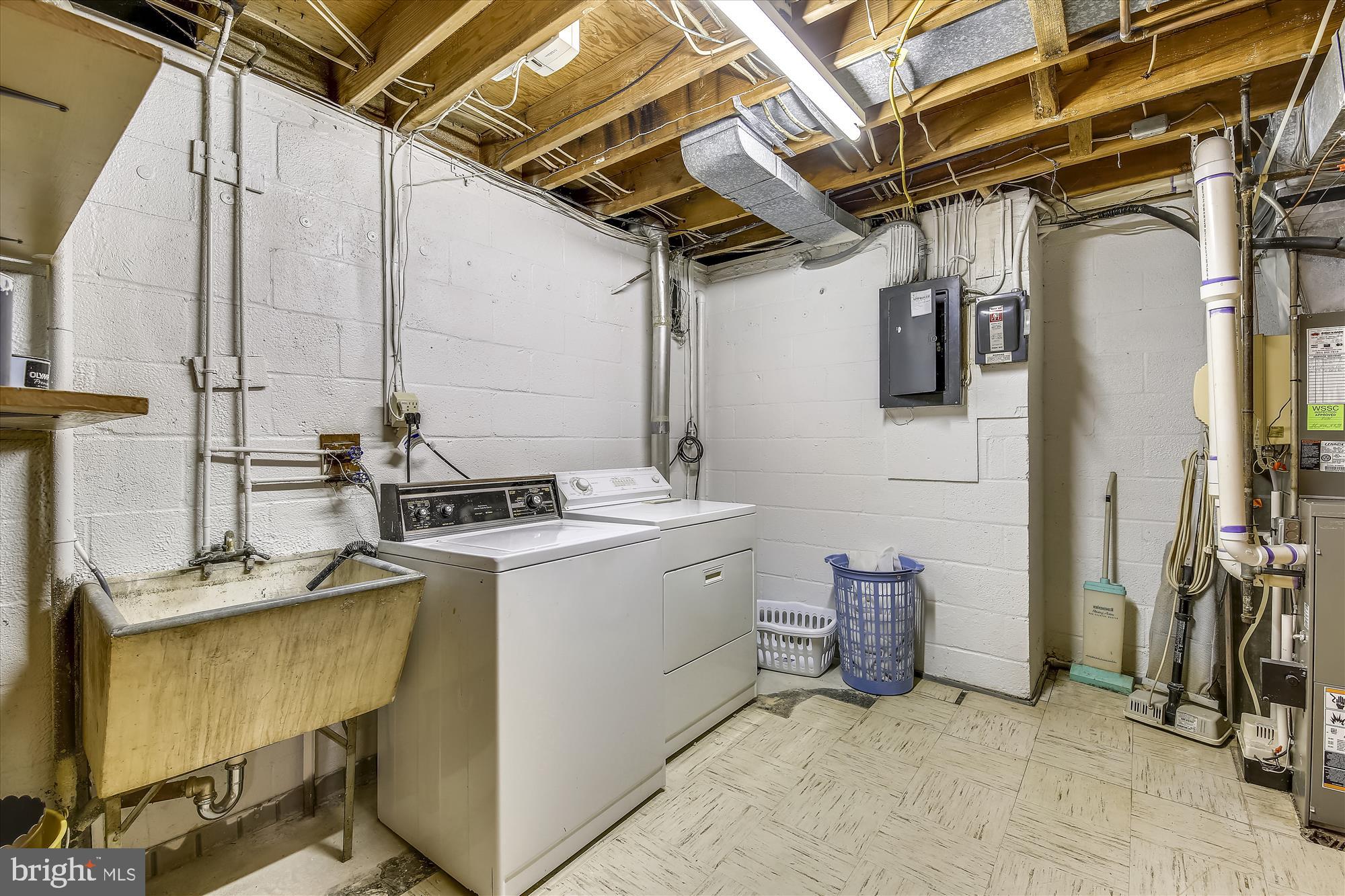 11617 Fulham Street Silver Spring, MD 20902 - Photo 26 of 30 Laundry