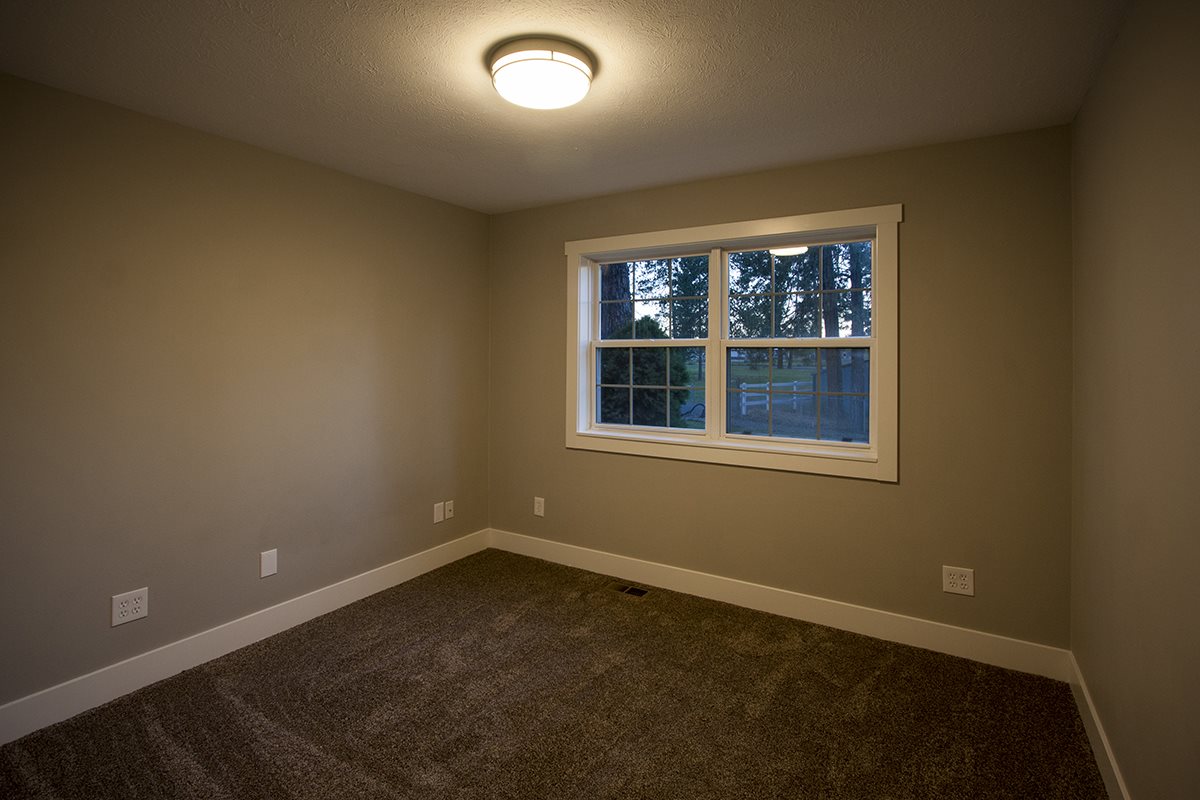 19502 North Yale Road Colbert, WA 99005 - Photo 14 of 20