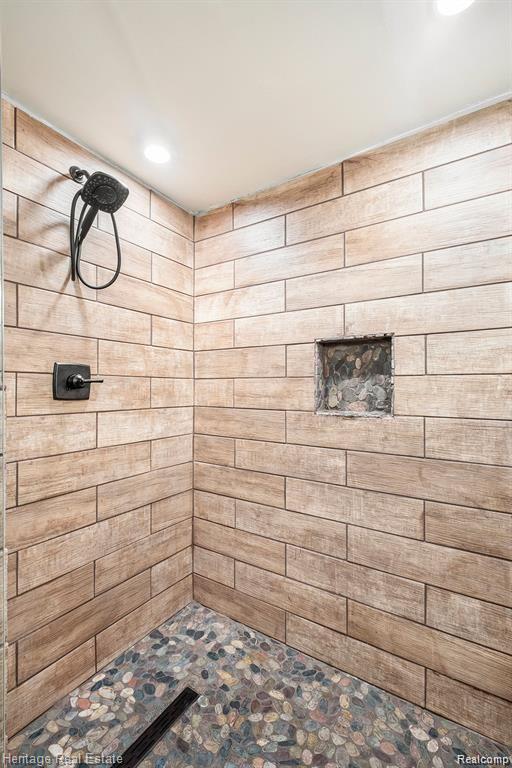 4694 Herd Road Metamora, MI 48455 - Photo 19 of 59 Gallery Image 19