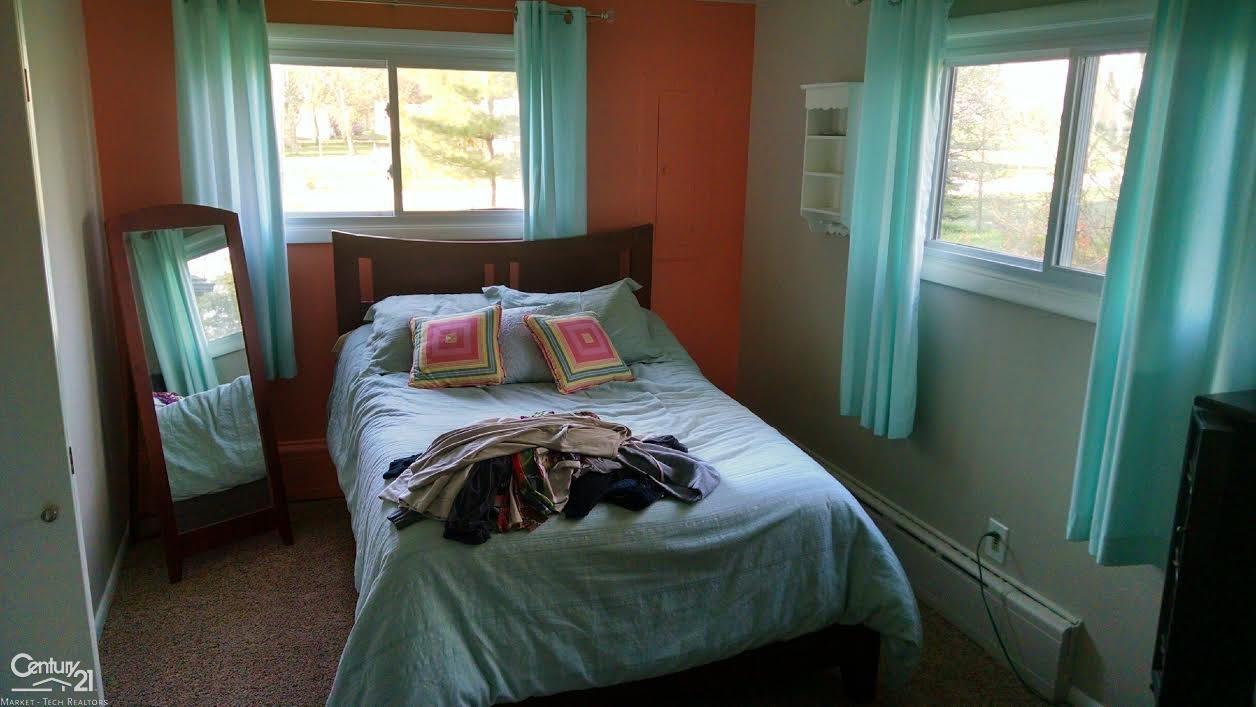 53730 Bates Road New Baltimore, MI 48051 - Photo 6 of 12
