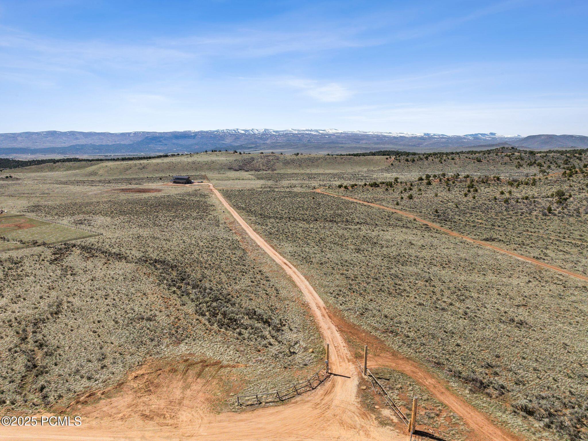 46997 Thunder Ridge Road Fruitland, UT 84027 - Photo 4 of 54