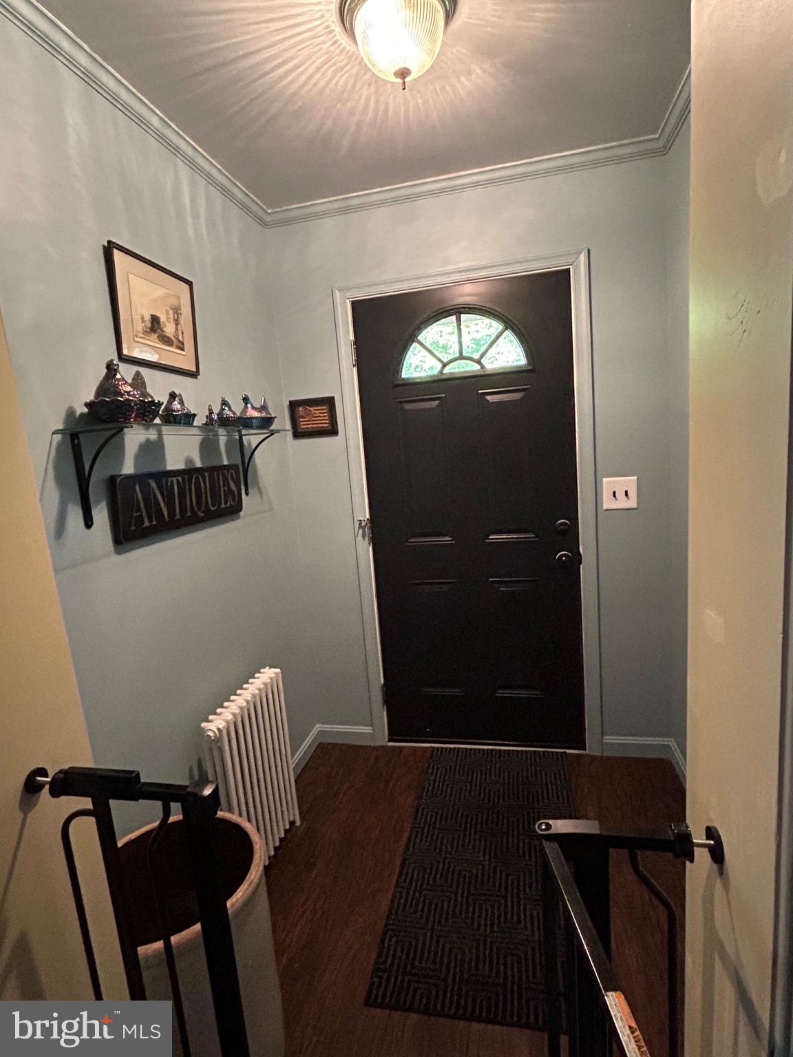 26317 Fire Tower Road Laurel, DE 19956 - Photo 7 of 22 Charming entryway with vintage flair.