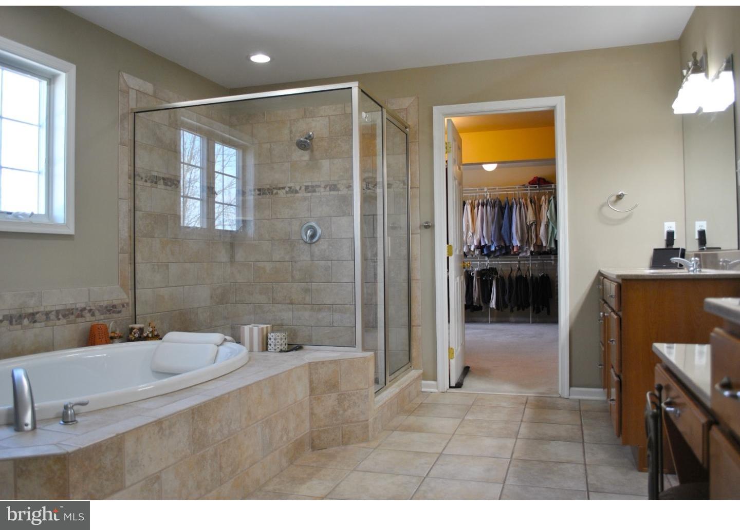 589 Cherry Road Souderton, PA 18964 - Photo 14 of 25 Master Bathroom
