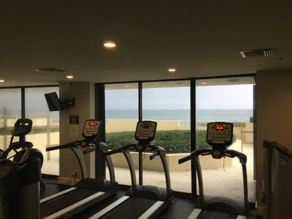 $3,500 | 5280 North Ocean Drive, Unit 5A, Singer Island, FL 33404