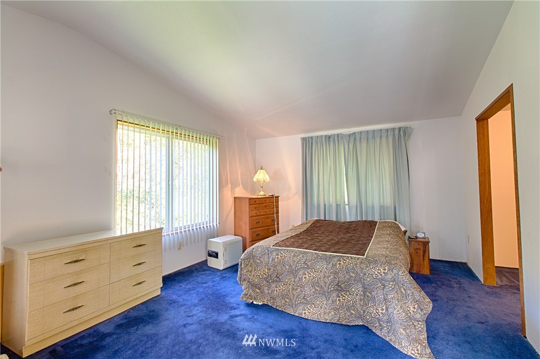 6214 Yeazell Road Southwest Longbranch, WA 98351 - Photo 8 of 21