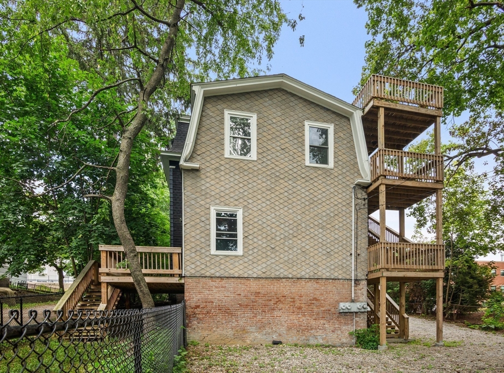 35 Oak Avenue, Unit 3 Worcester, MA 01605 - Photo 23 of 24 a front view of a house with balcony