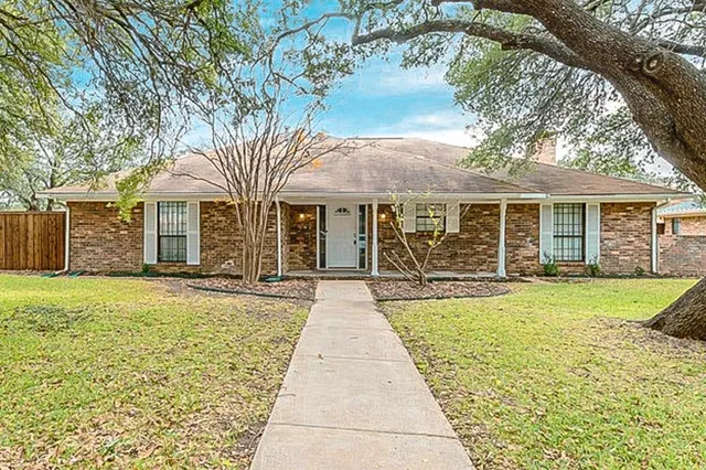 $3,500 | 7178 Rolling Fork Drive, Dallas, TX 75227