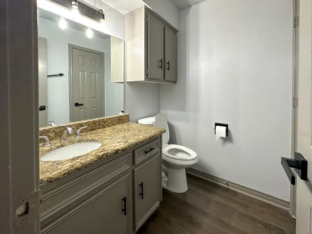 $3,500 | 7178 Rolling Fork Drive, Dallas, TX 75227