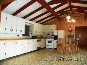 190 Burnt Ridge Road Lake Lure, NC 28746 - Photo 5 of 22 Gallery Image 5