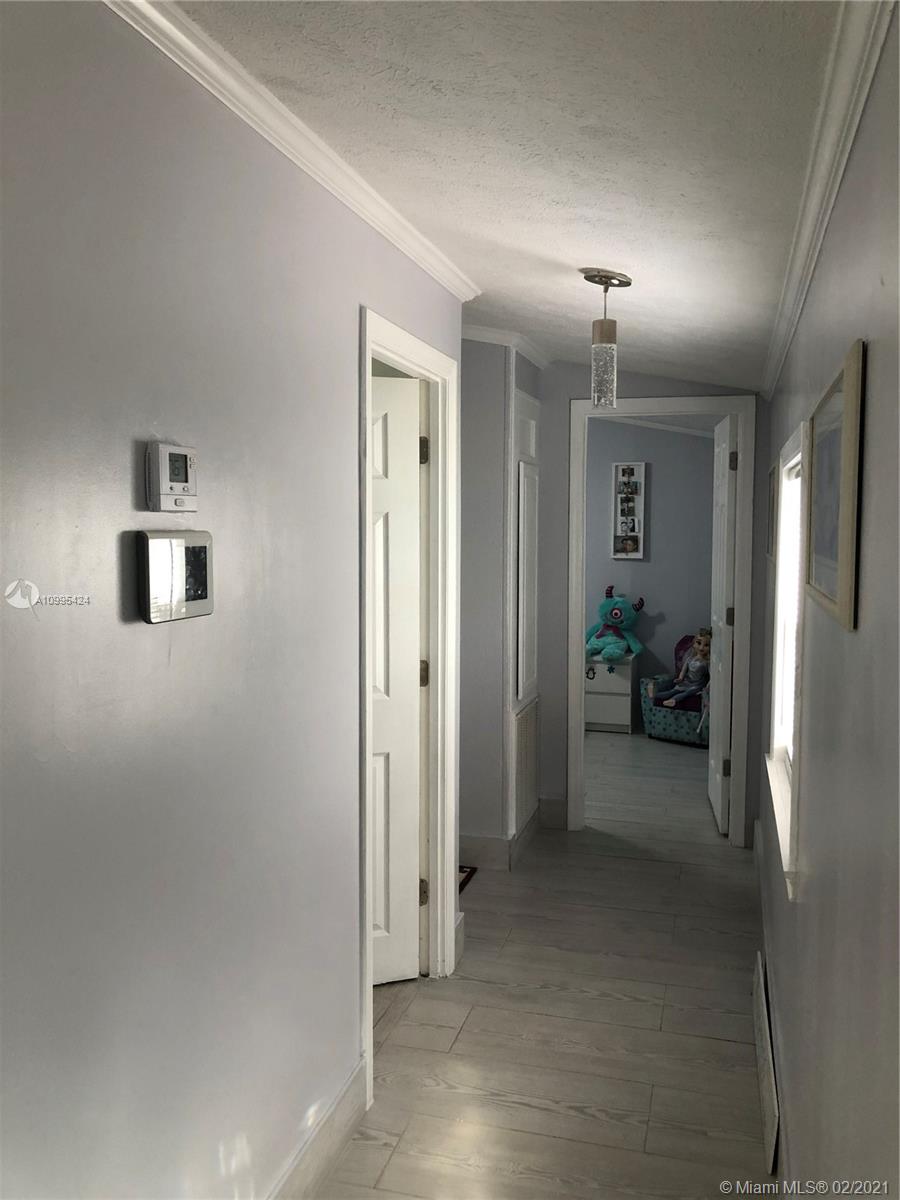 28501 Southwest 152nd Avenue, Unit 196 Homestead, FL 33033 - Photo 14 of 61