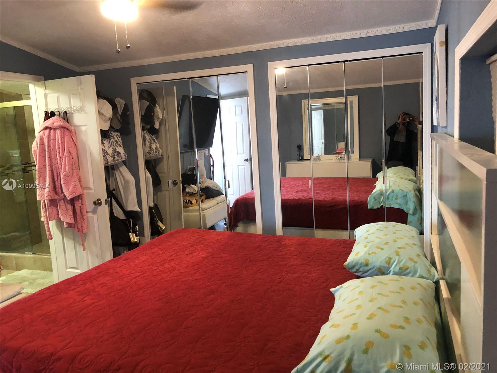 28501 Southwest 152nd Avenue, Unit 196 Homestead, FL 33033 - Photo 16 of 61